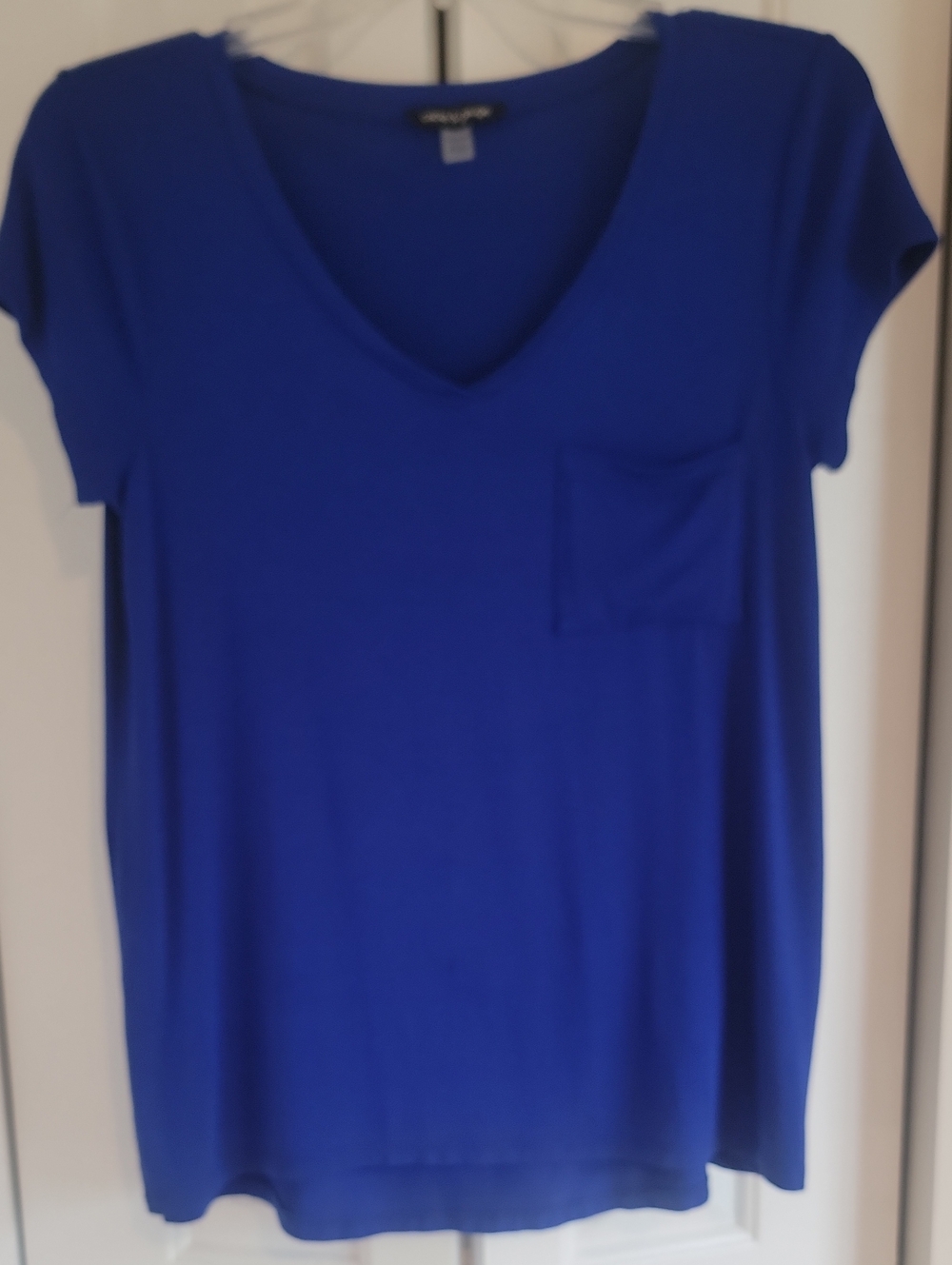 Cable & Gauge Royal Blue V-Neck Pocket Tee, Size M